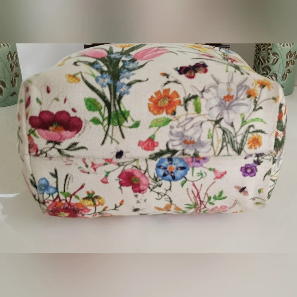 COPY - Gucci flora tote bag - Picture 6 of 15